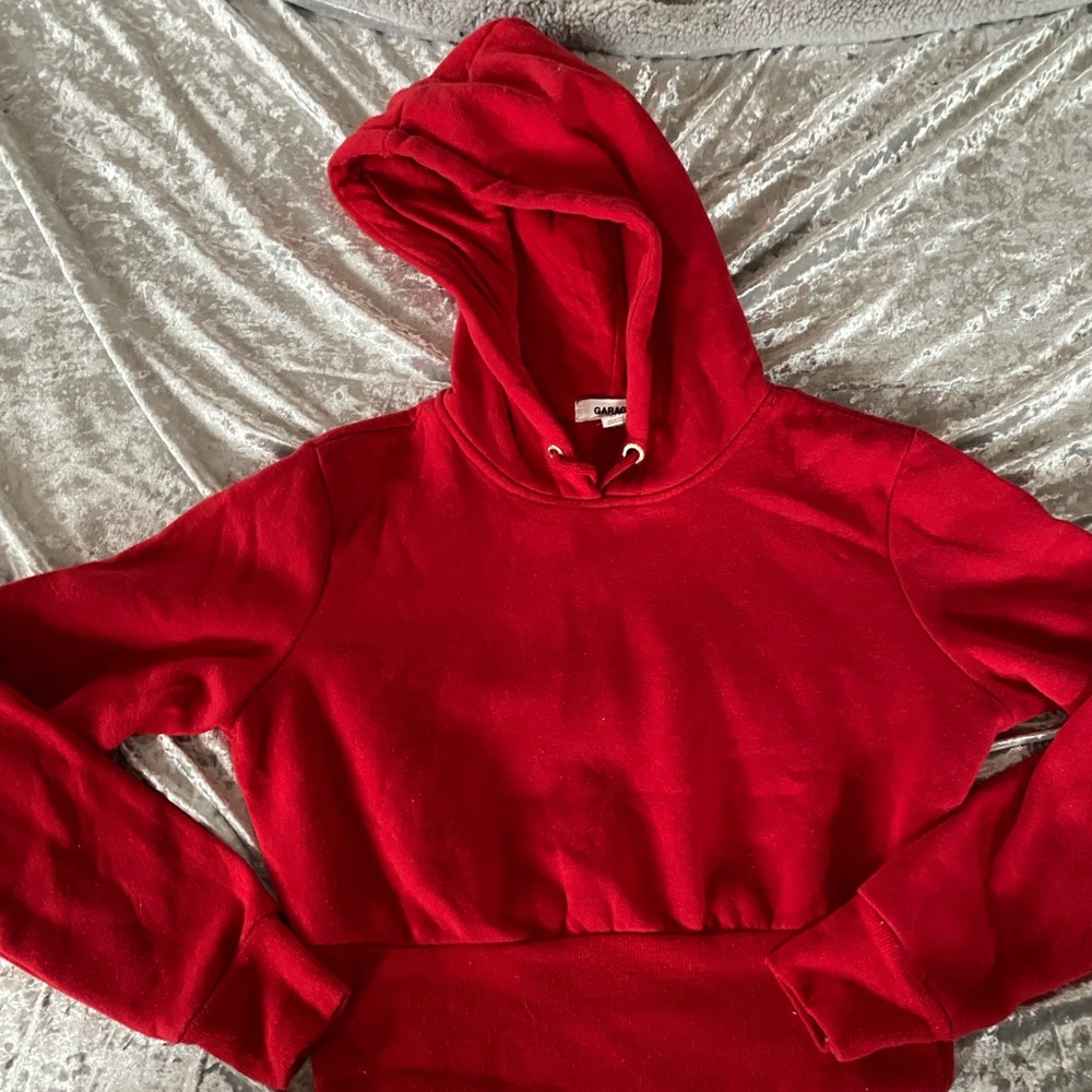Red crop hoodie